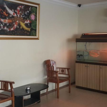 Batam Star Hotel Buitenkant foto